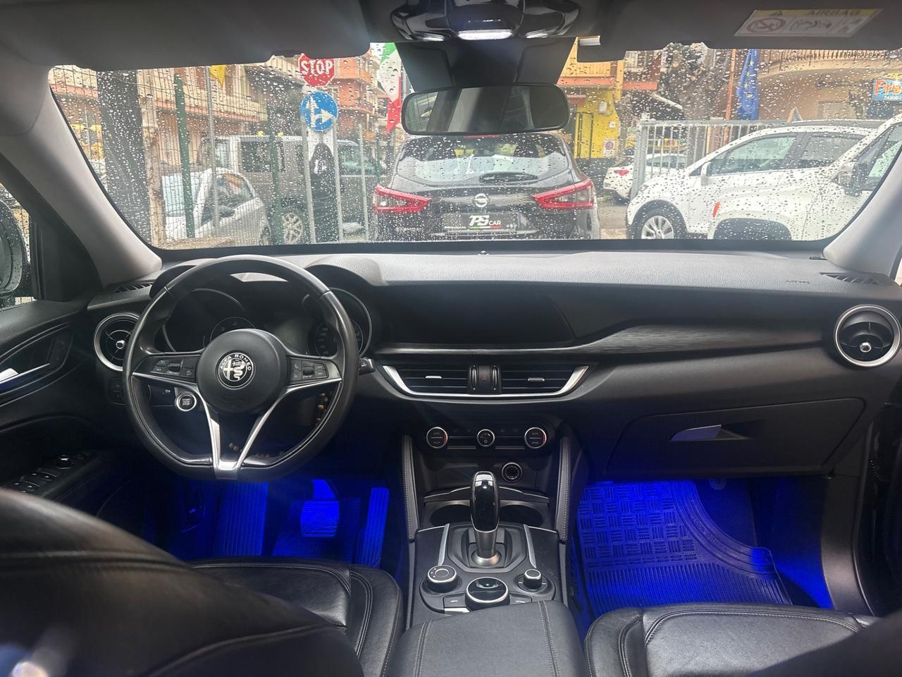 Alfa Romeo Stelvio 2.2 Turbodiesel 180 CV AT8 Business