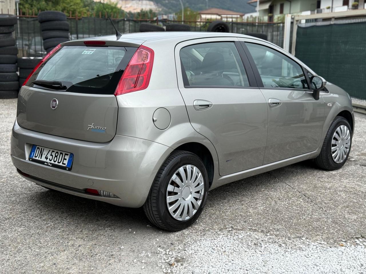 Fiat Grande Punto 1.2 5benz gpl