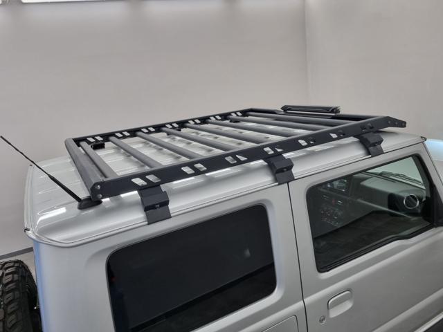 SUZUKI Jimny 1.5 5MT Top