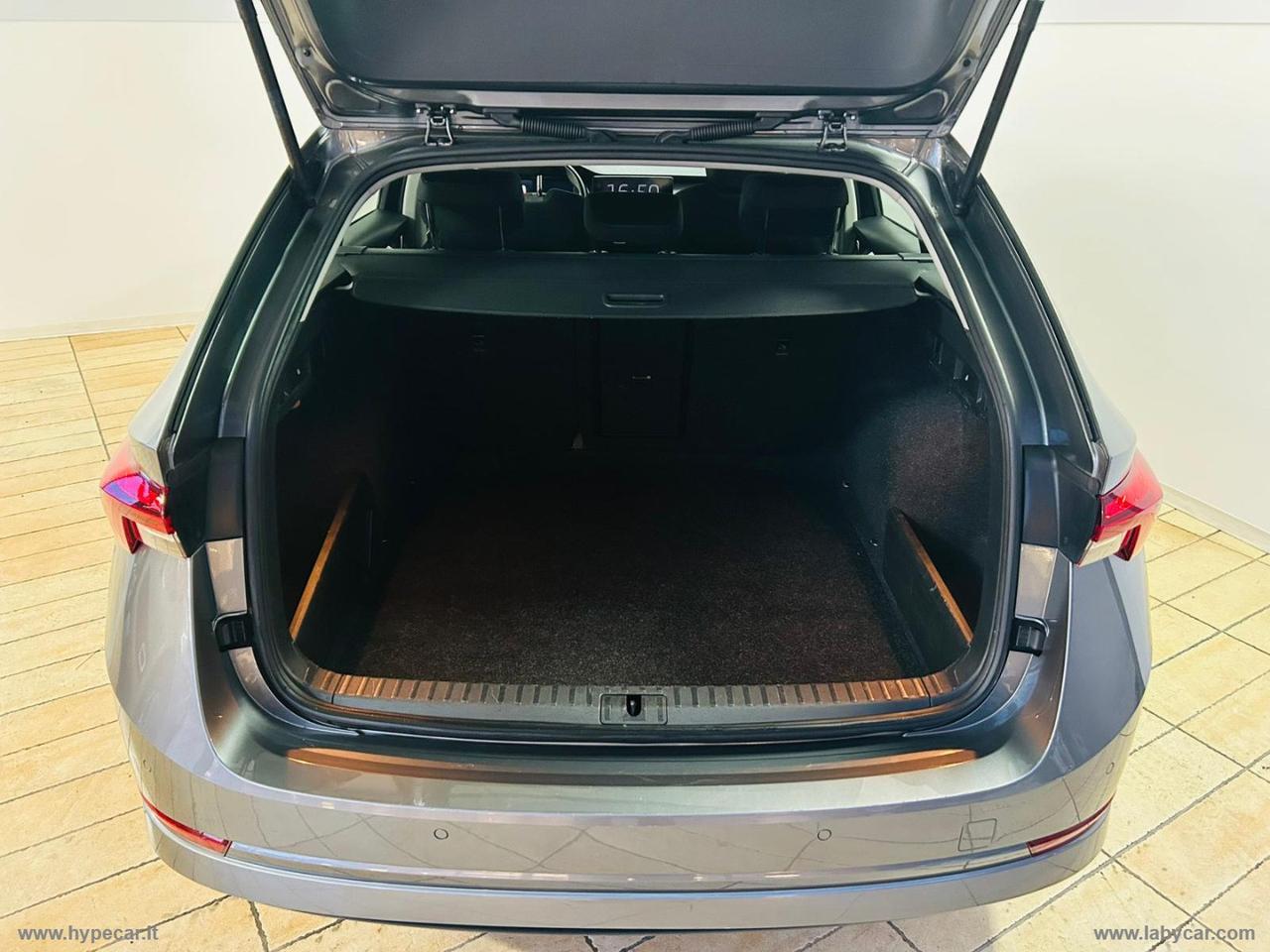 SKODA Octavia 2.0 TDI EVO SCR DSG Wagon Style