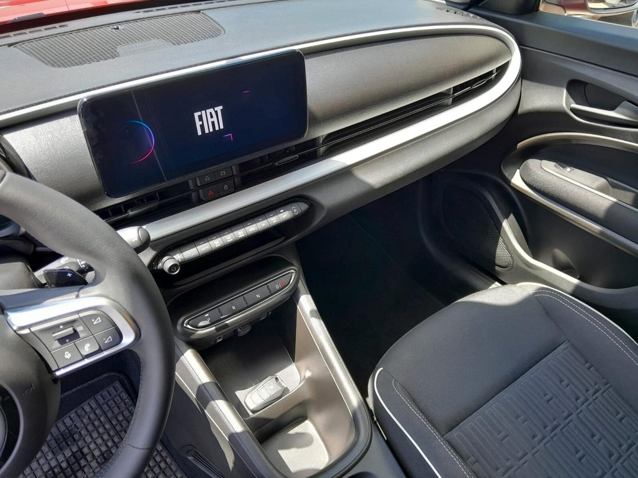 Fiat 600 Hybrid 100 CV DCT MHEV La Prima
