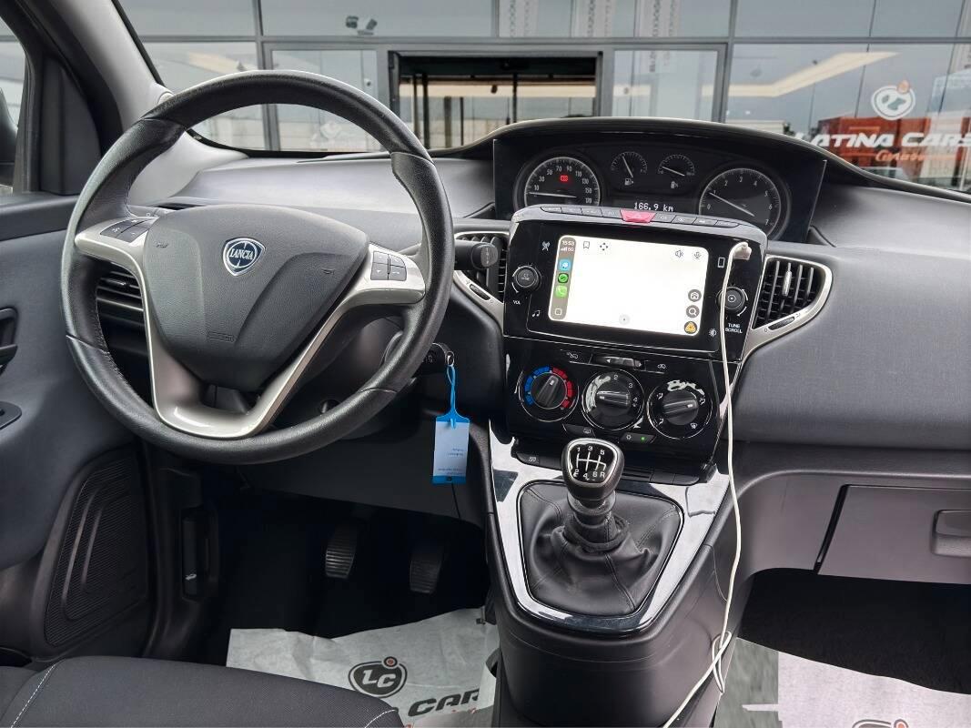 Lancia Ypsilon III 1.0 firefly hybrid Gold s&s 70cv CON CARPLAY
