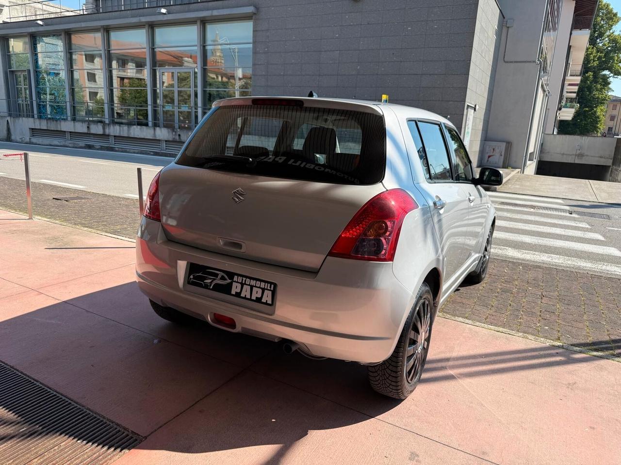 Suzuki Swift 1.3 4x4 5p. GL