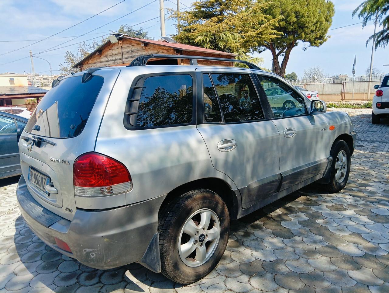 Hyundai Santa Fe 2.0 CRDI 125cv 4wd