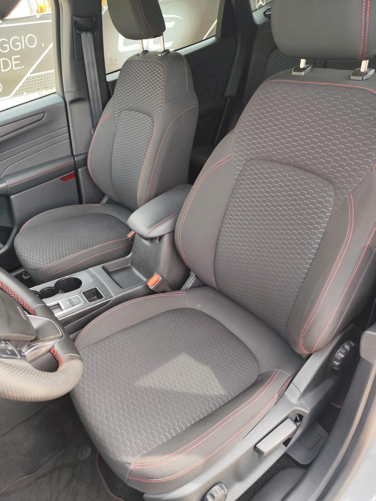 Ford Kuga 2.5 Full Hybrid 180 CV CVT 2WD ST-Line X