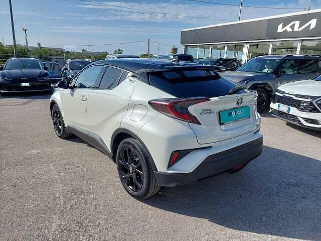 Toyota C-HR 1.8 Hybrid E-CVT Lounge