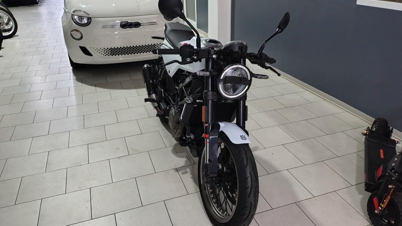 Husqvarna Vitpilen 401