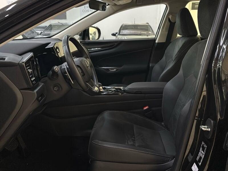 Lexus NX Hybrid Business 4WD