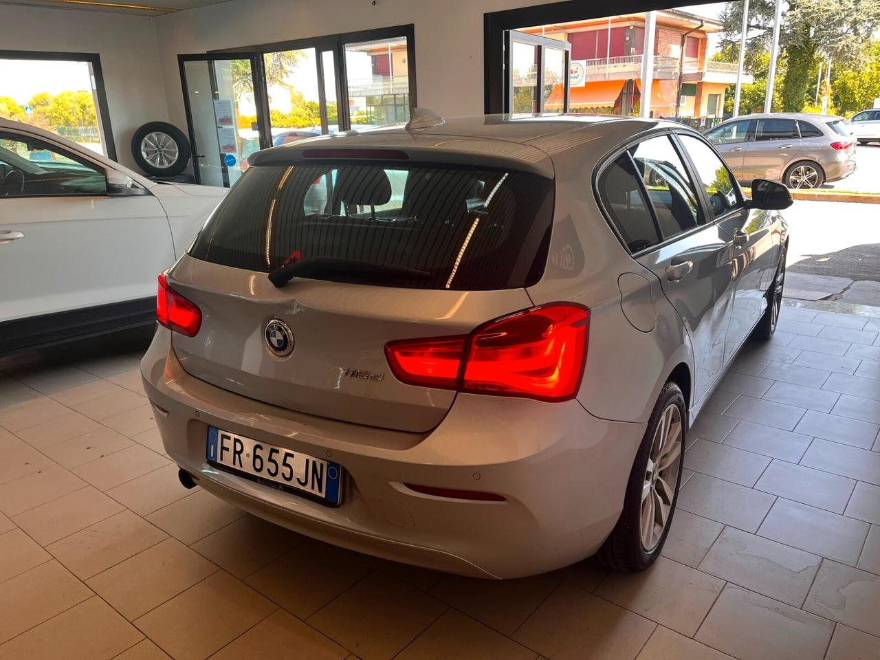 Bmw 116 116d 5p. Business
