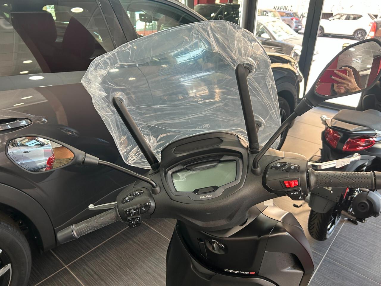 Piaggio Beverly 400 S HPE My2025 - Vari Colori - Euro5+