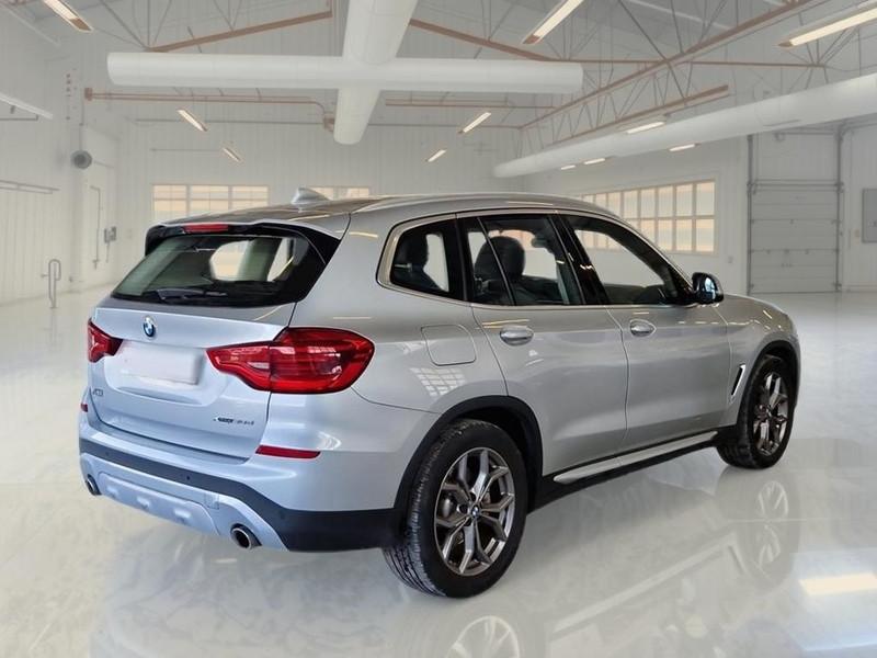 BMW X3 xDrive 30d 286cv MH48V XLine Auto
