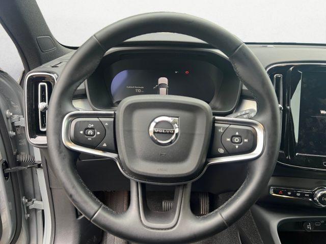 VOLVO XC40 B3 automatico Core