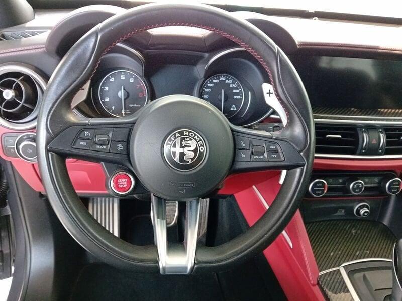 Alfa Romeo Stelvio 2.9 Bi-Turbo V6 510 CV AT8 Quadrifoglio