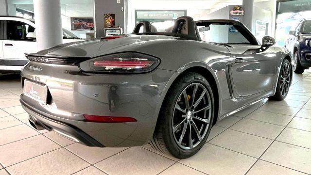 PORSCHE 718 Spyder Boxster 2.0