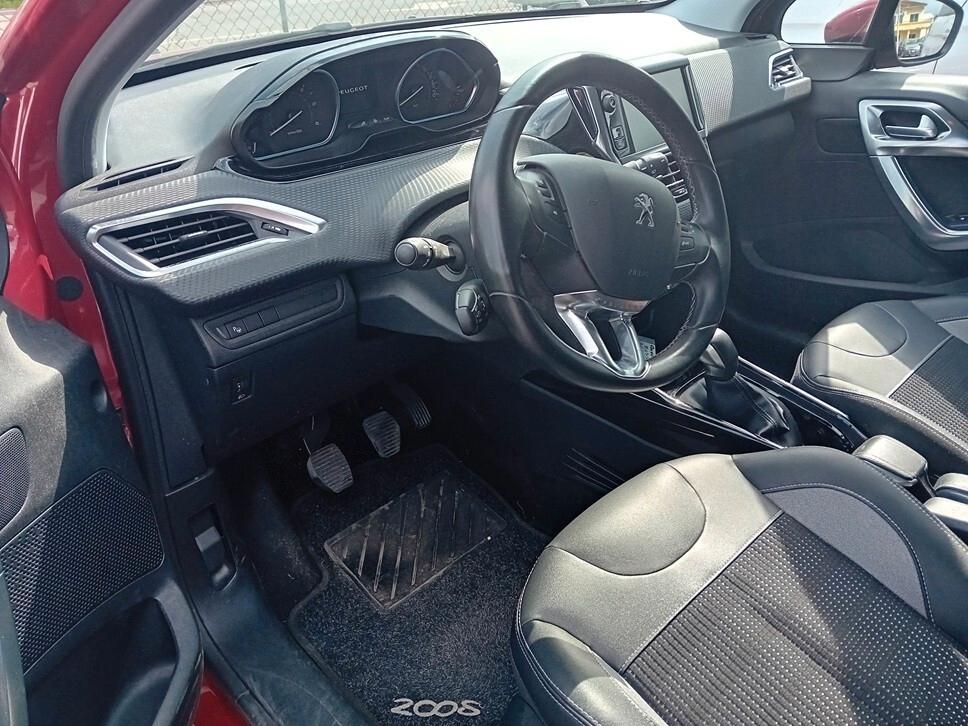 Peugeot 2008 BlueHDi 100 Allure