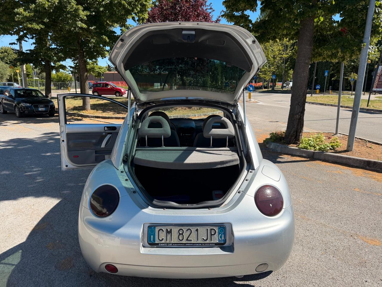 Volkswagen New Beetle 1.9 TDI 101CV Cabrio