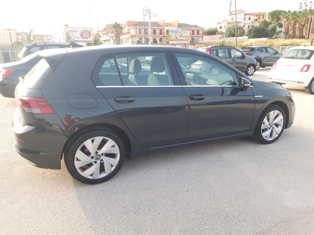 Volkswagen Golf 2.0 TDI SCR Style