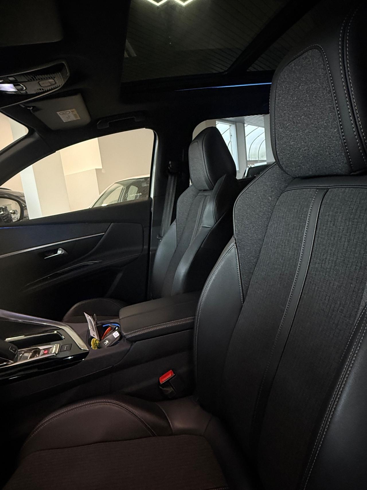 Peugeot 5008 PureTech Turbo 130 S&S GT Line 7 POSTI