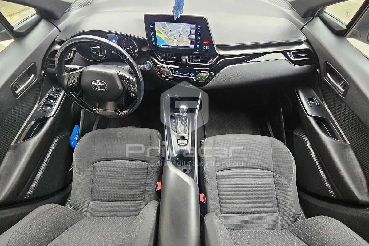 TOYOTA C-HR 1.8 Hybrid E-CVT Active