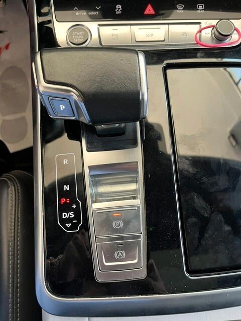 AUDI Q8 5.0 TDI 286CV QUATTRO TIPTRONIC SPORT S-LINE T TETTO NAVI CERCHI VIRTUAL TELECAMERA 360 GRADI