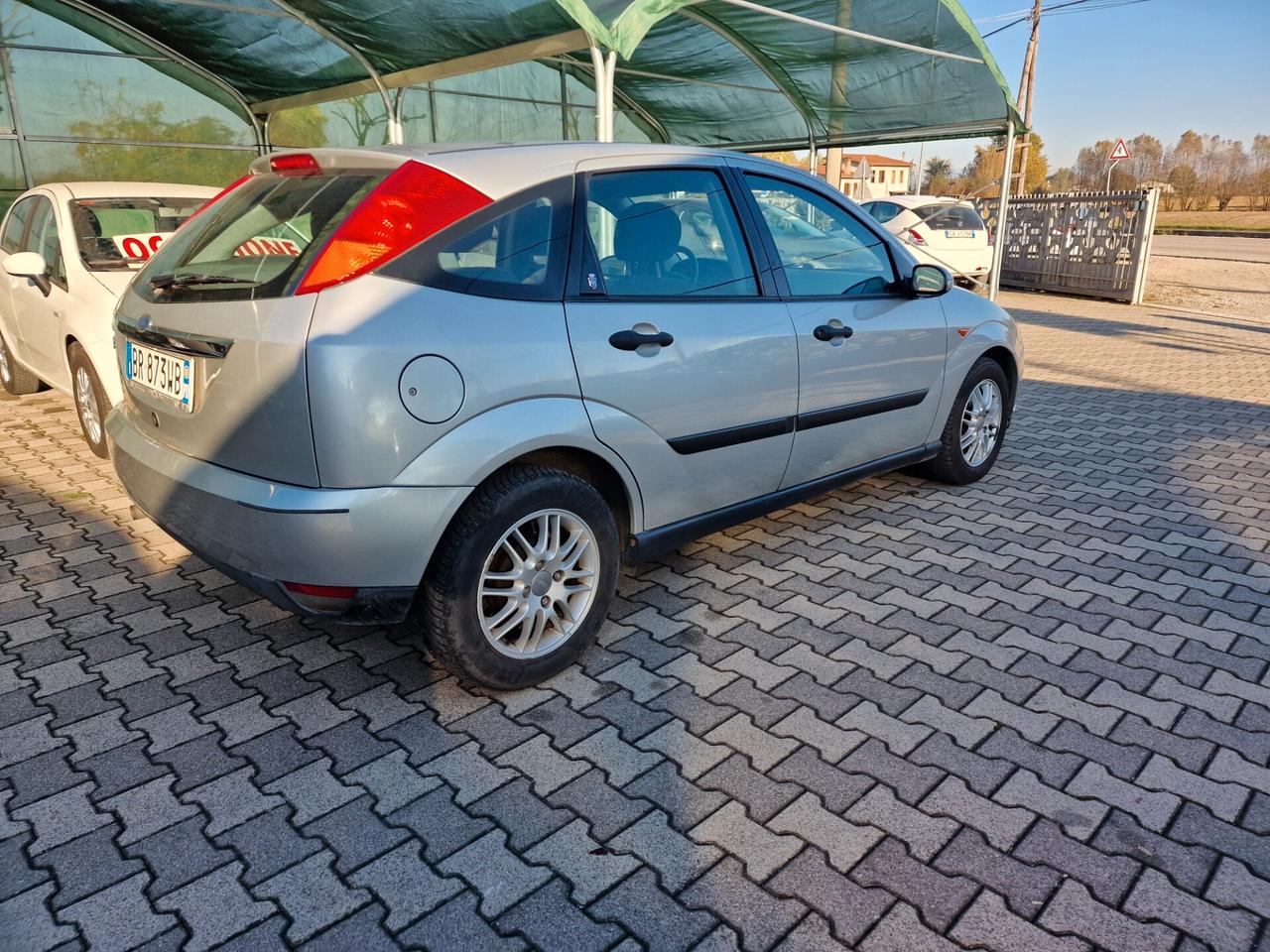 Ford Focus 1.8 TDDi cat 5p. Zetec