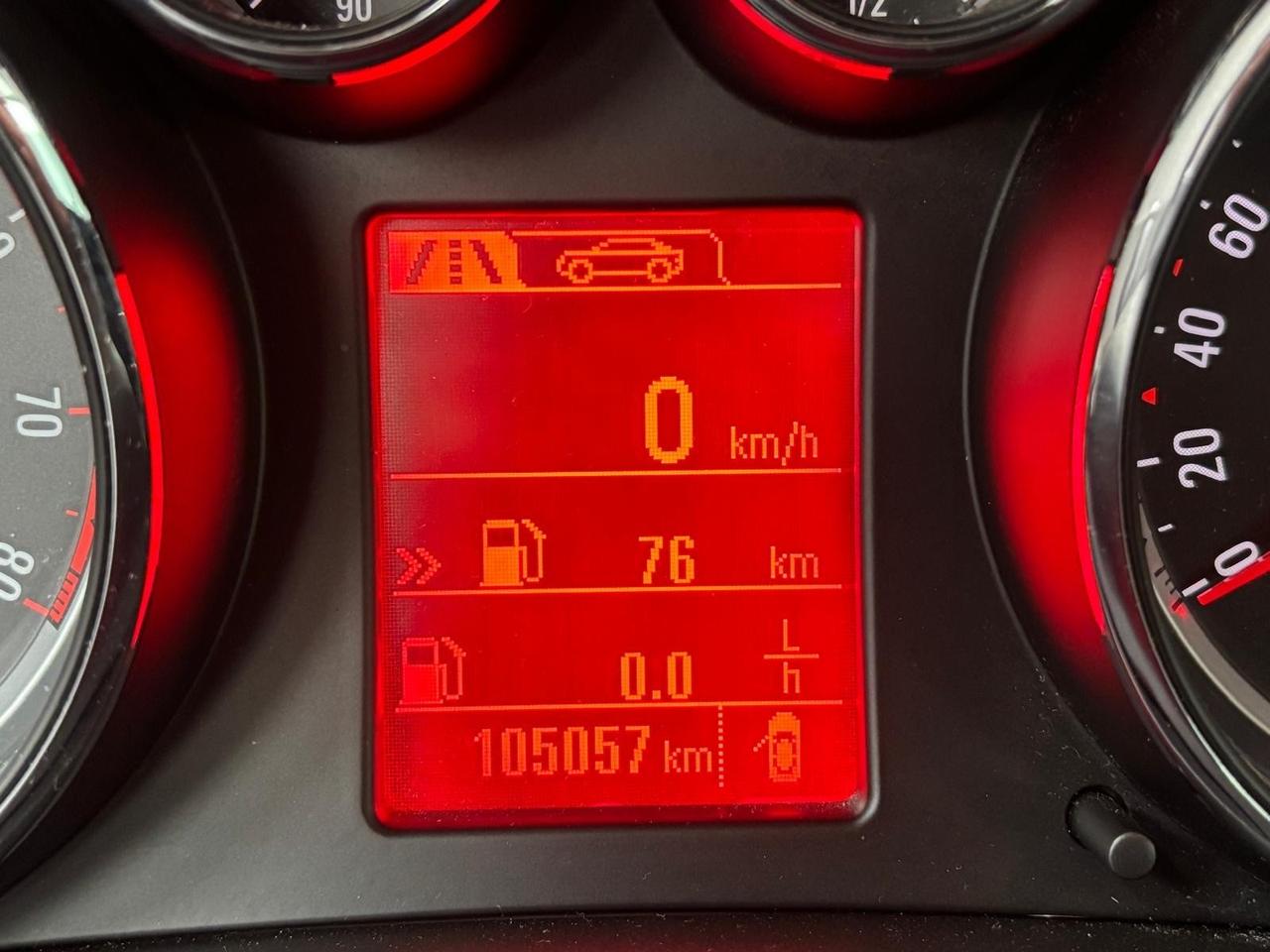 Opel Insignia 1.6 Turbo 180CV 4 porte Elective