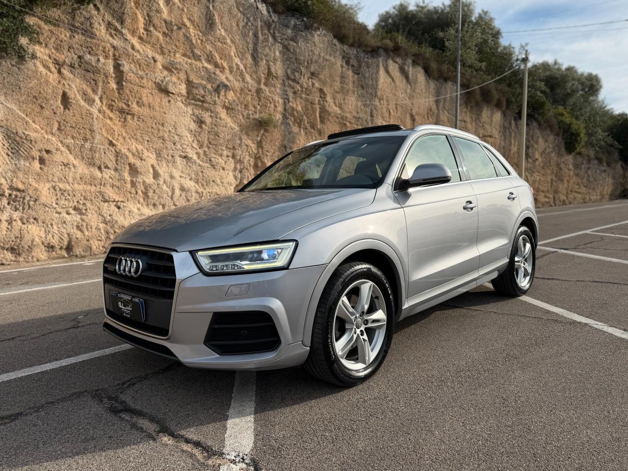 Audi Q3 SPORT EDITION/2.0 150CV/TETTO/FULL LED/18"