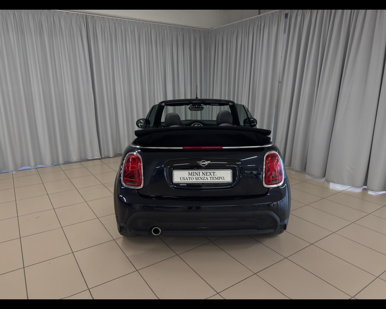 MINI Mini Cabrio (F57) - Mini 1.5 Cooper Classic Cabrio