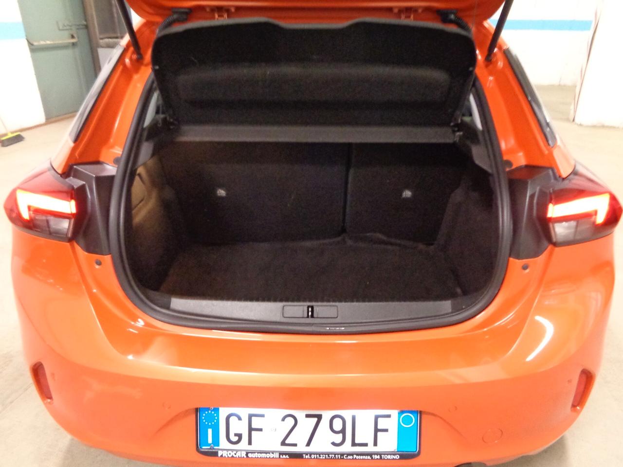 Opel Corsa 1.2 Elegance neopatentati