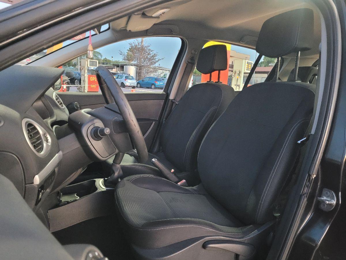 RENAULT - Clio - 1.2 5p. GPL Dynamique