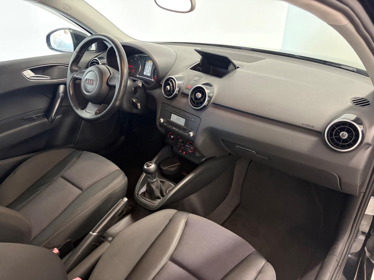 Audi A1 1.6 TDI 105 CV Ambition Perfetta