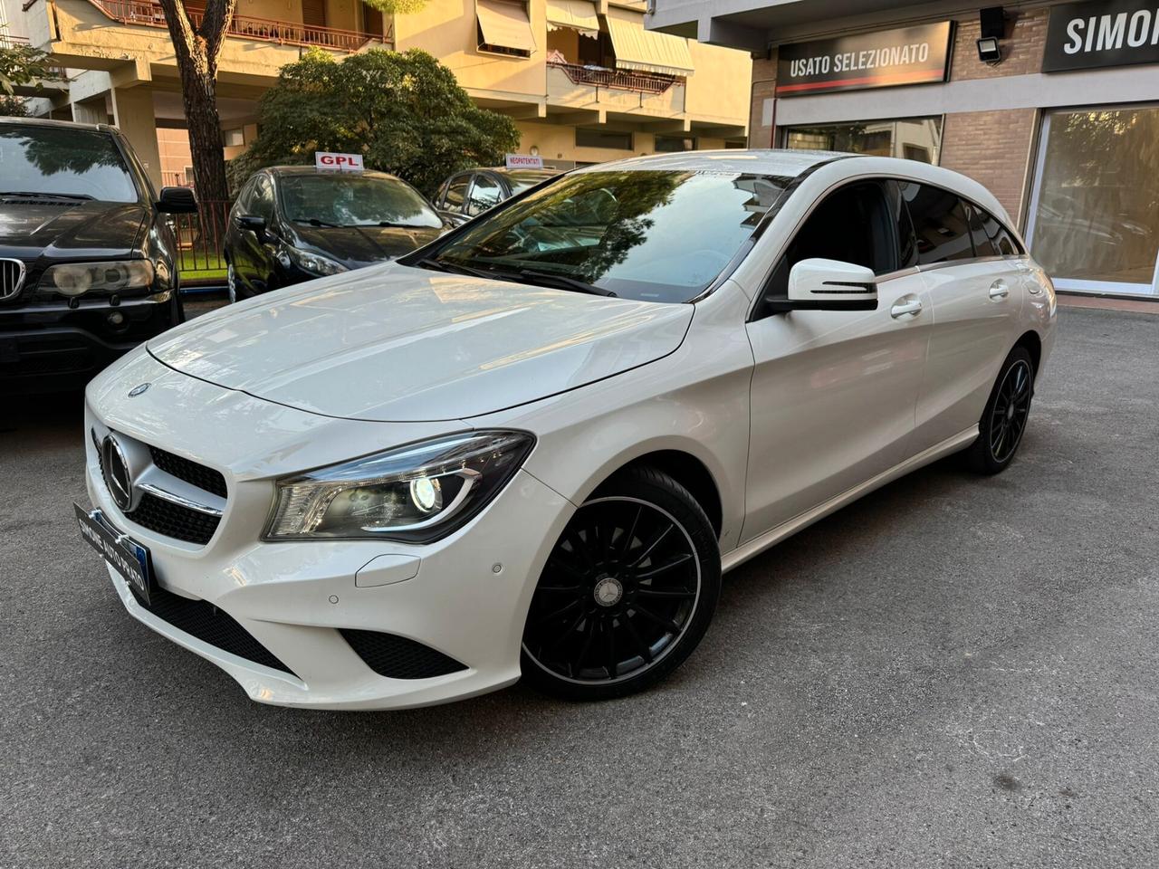 Mercedes-benz CLA 220 CLA 220 d Automatic Premium Dark Night