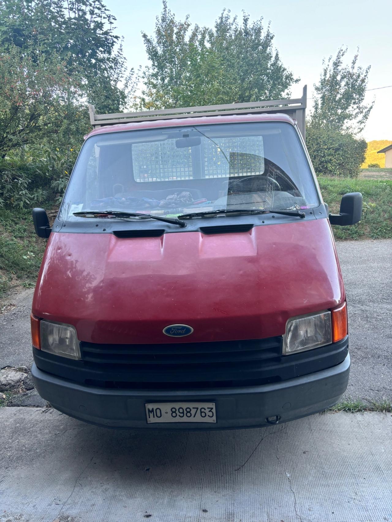 Ford Transit 190 2.5 diesel PL Cabinato