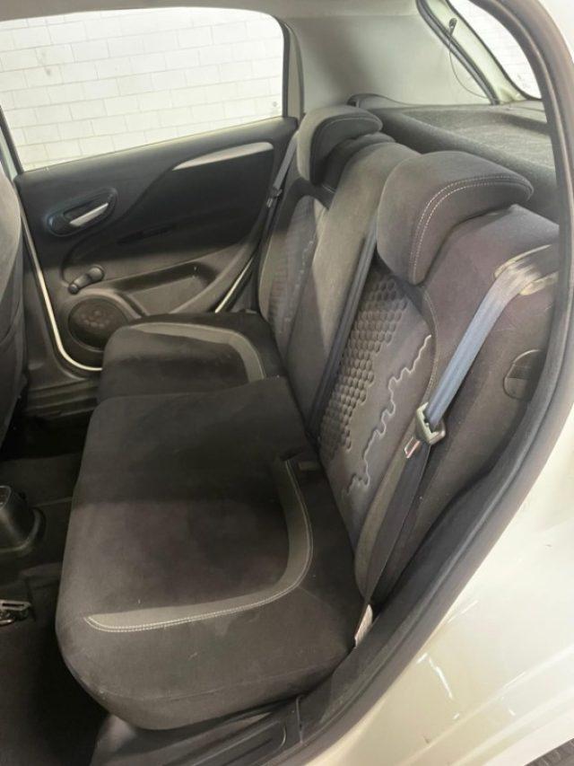 FIAT Punto 1.4 8V 5 porte NaturalPower Lounge