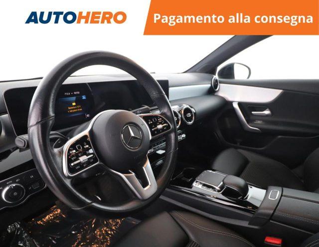 MERCEDES-BENZ A 200 Automatic Sport