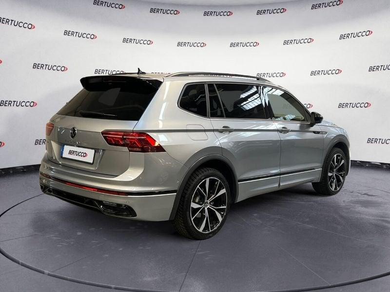 Volkswagen Tiguan Allspace 1.5 TSI ACT DSG R-Line