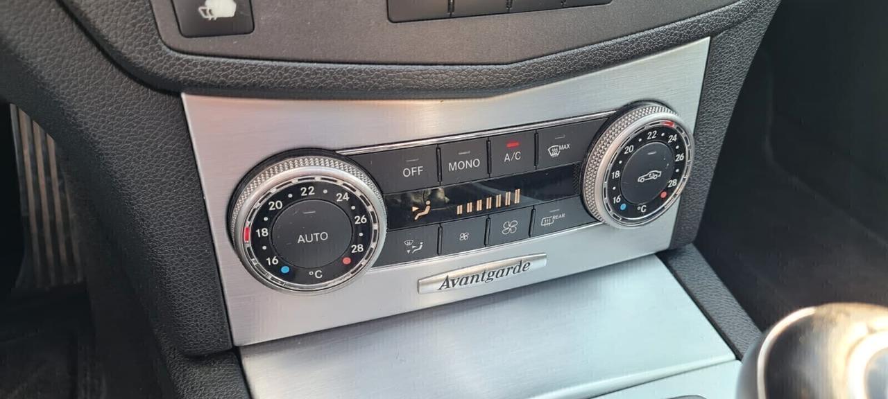 Mercedes C 220 CDI S.W BlueEFF Avantgar. Full-2010