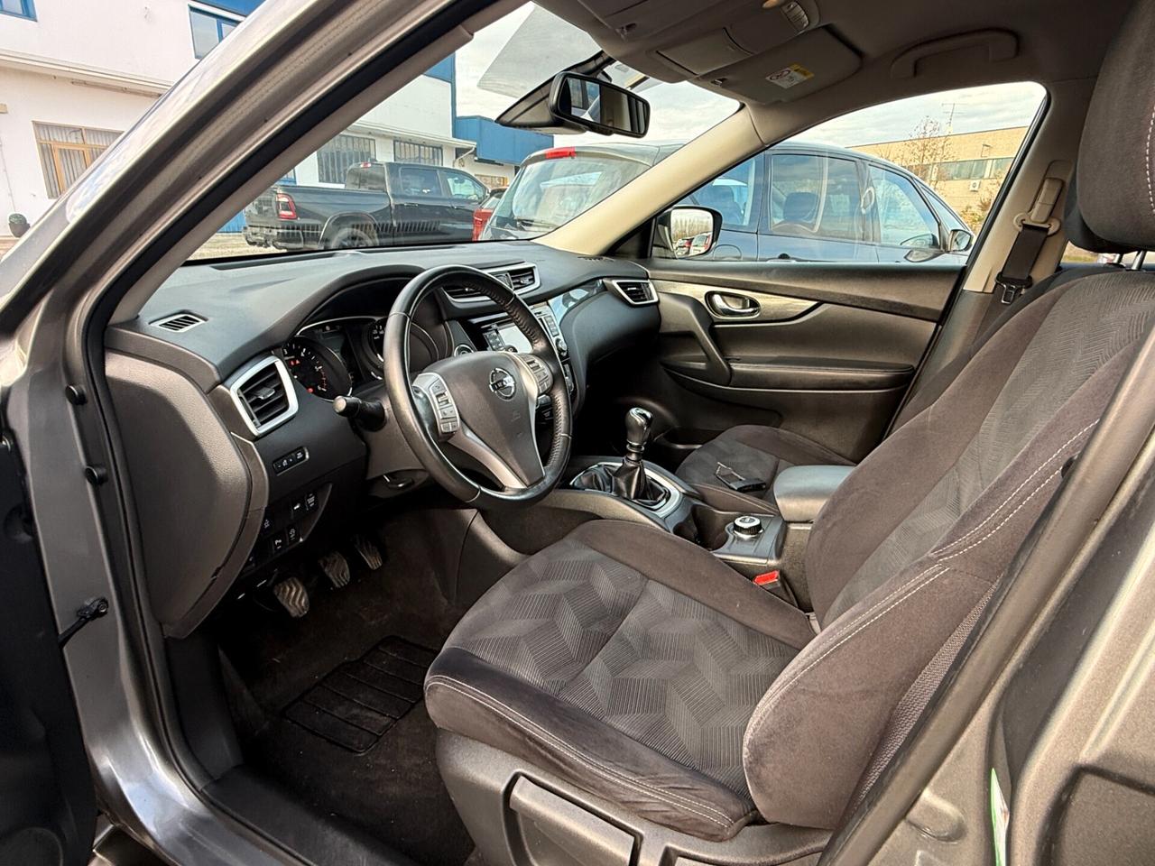 Nissan X-Trail 1.6 dCi 4WD Tekna