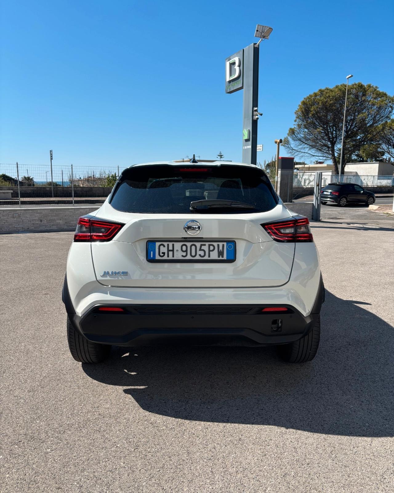 Nissan Juke 1.0 DIG-T 114 CV DCT N-Connecta