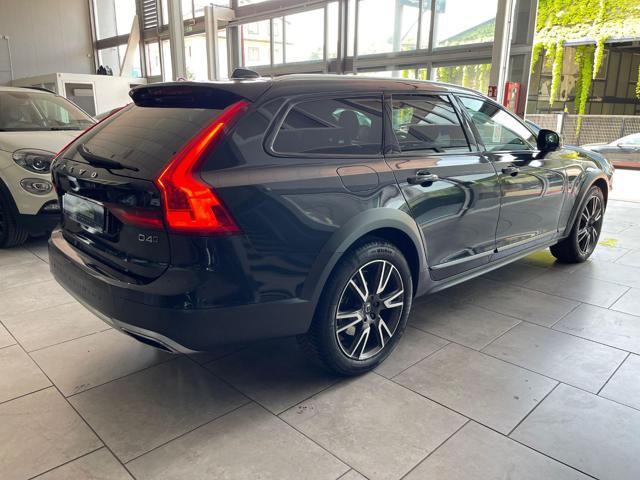 VOLVO V90 Cross Country 2.0 D4 190CV AWD Geartronic Pro ACC KEYLESS