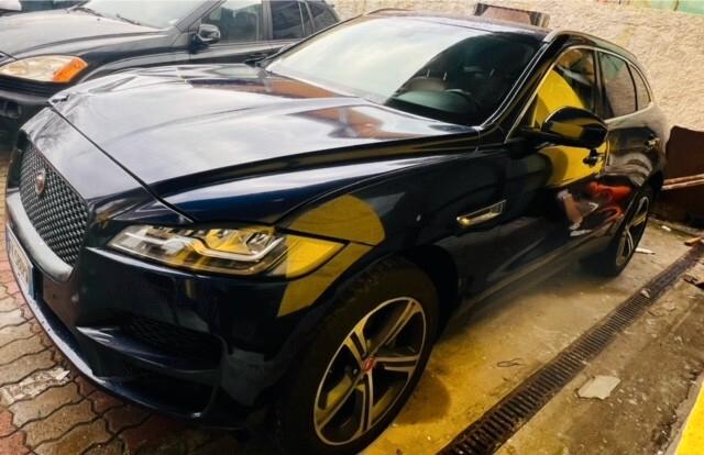 Jaguar F-Pace 2.0 D 240 CV AWD aut. Portfolio