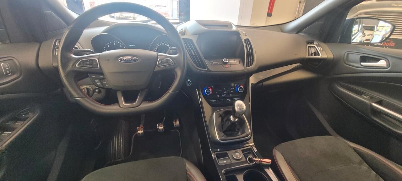 Ford Kuga 1.5 TDCI 120 CV S&S 2WD ST-Line