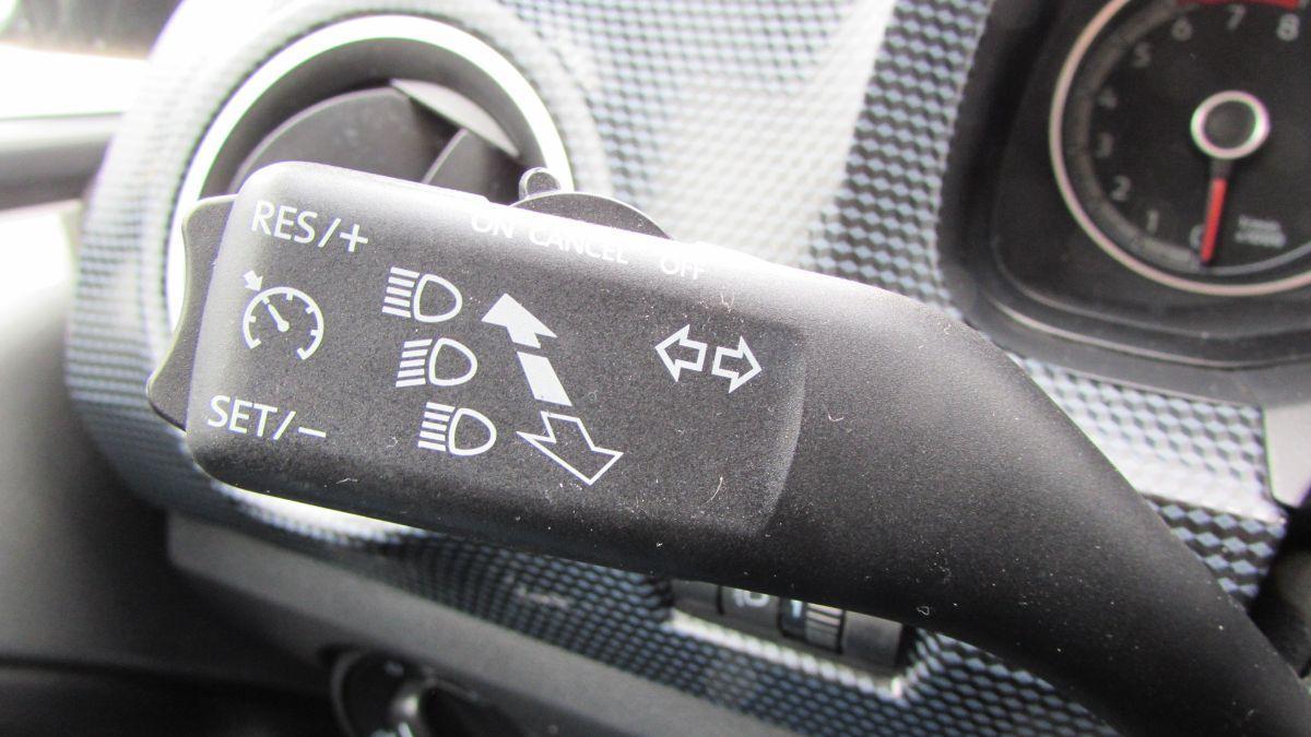 VOLKSWAGEN - Up! - 1.0 5p. EVO color BMT