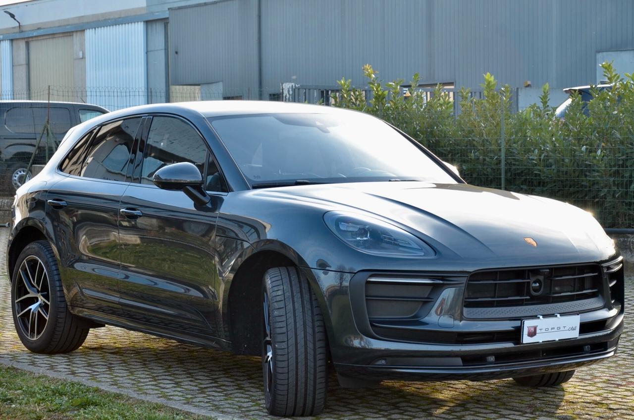 PORSCHE MACAN 2.0 265cv PDK UNICOPROPRIETARIO, SERVICE PORSCHE, UFF ITALIANA, MATRIX, BOSE, SPORT CHRONO, 20", PERMUTE
