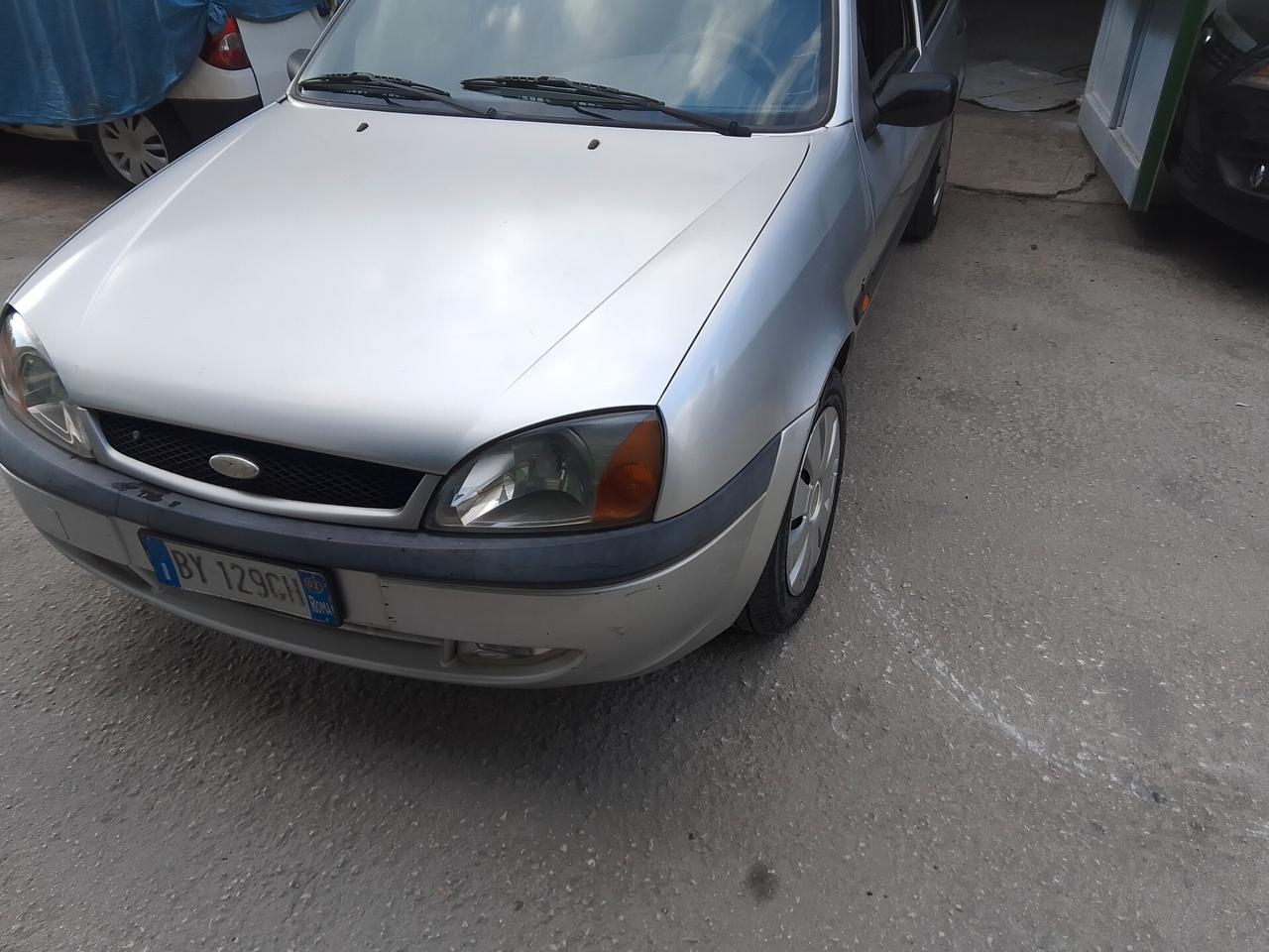 Ford Fiesta 1.4 16V 5p. Zetec