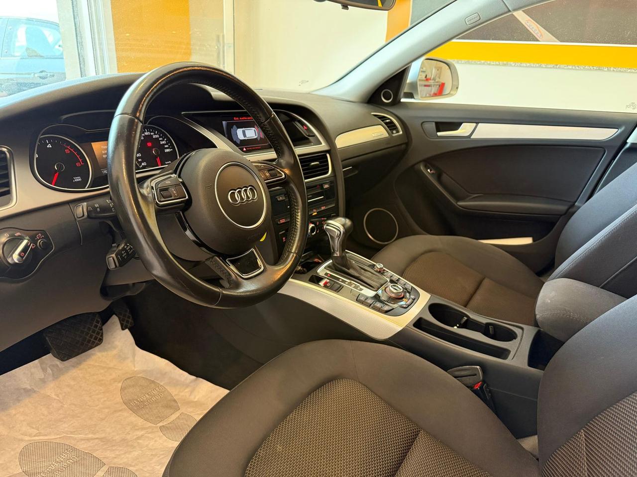 Audi A4 allroad 2.0 TDI Advanced #5844