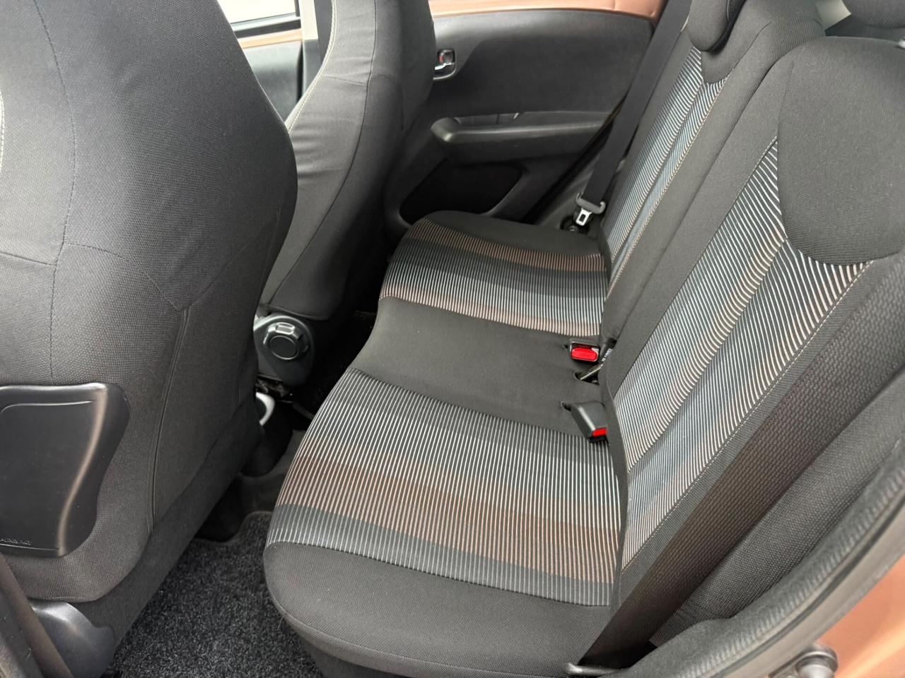 Peugeot 108 PureTech 82 5 porte Active TOP!