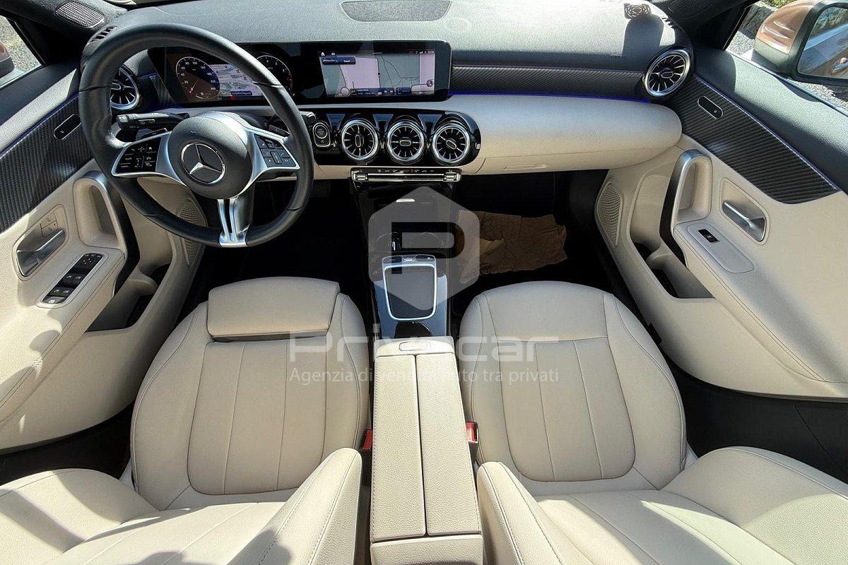 MERCEDES A 180 Automatic Progressive Advanced