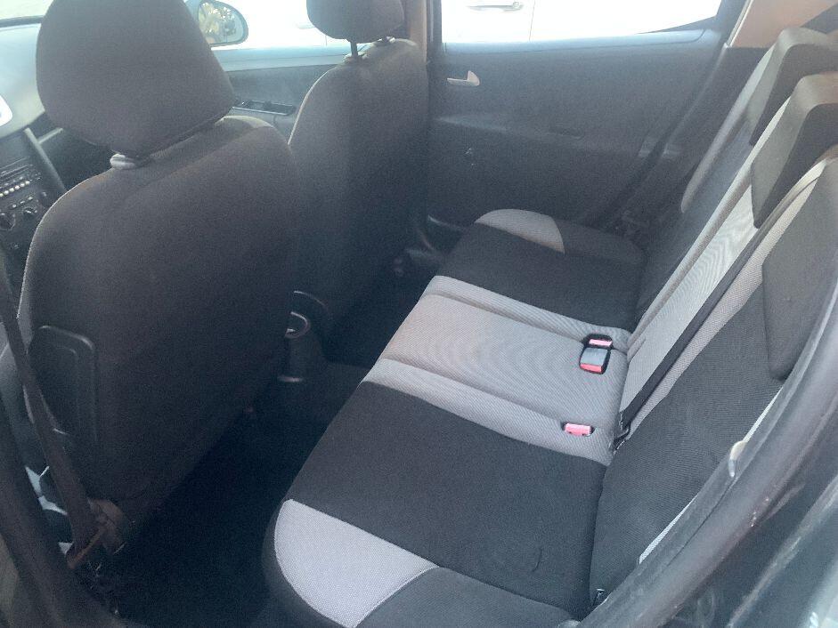 Peugeot 207 1.6 HDi 90CV SW X Line