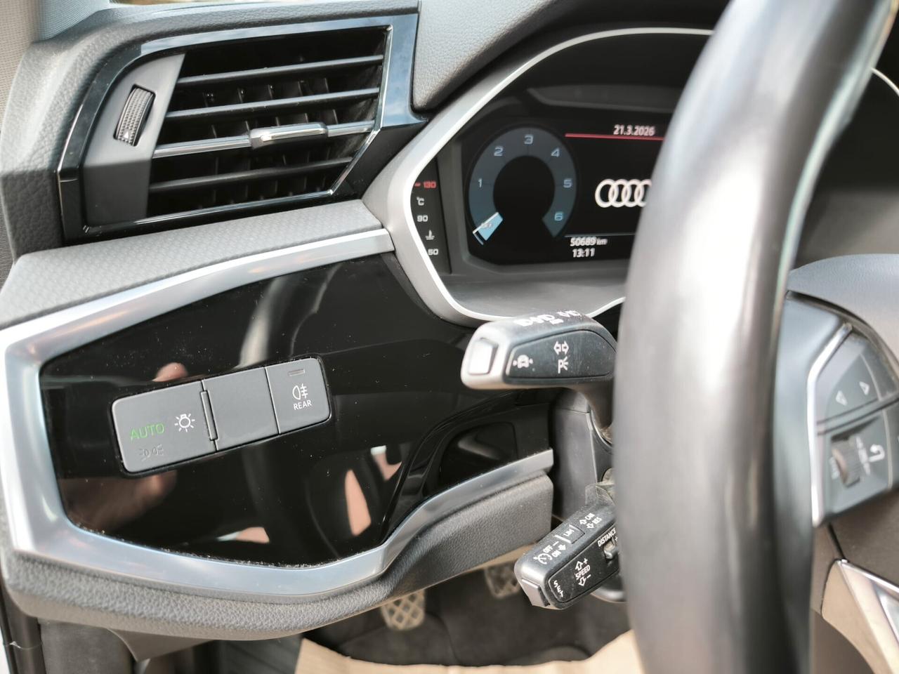 Audi Q3 35 TDI Business